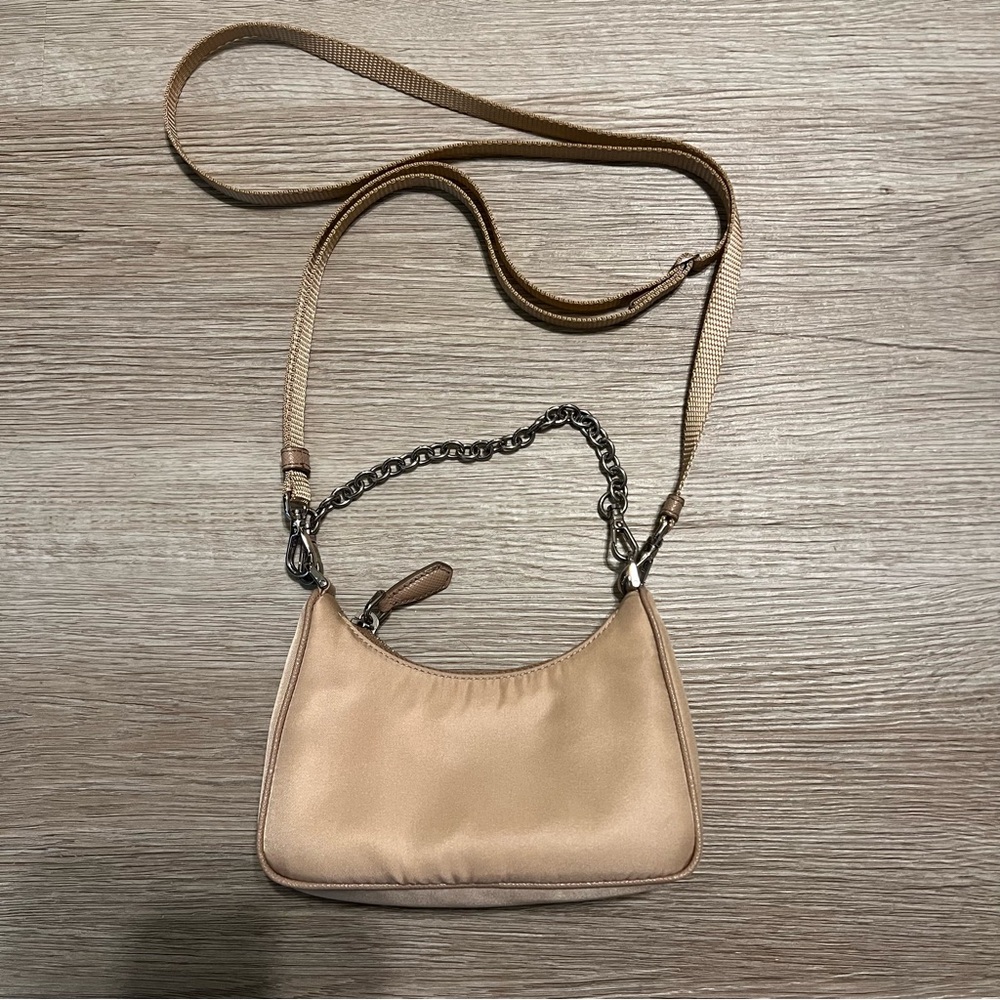 Prada Beige Tan Re-edition 2005 Nylon Mini Bag with Crossbody - Picture 2 of 9
